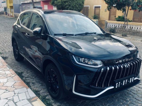 Jetour X50 - Vista frontal